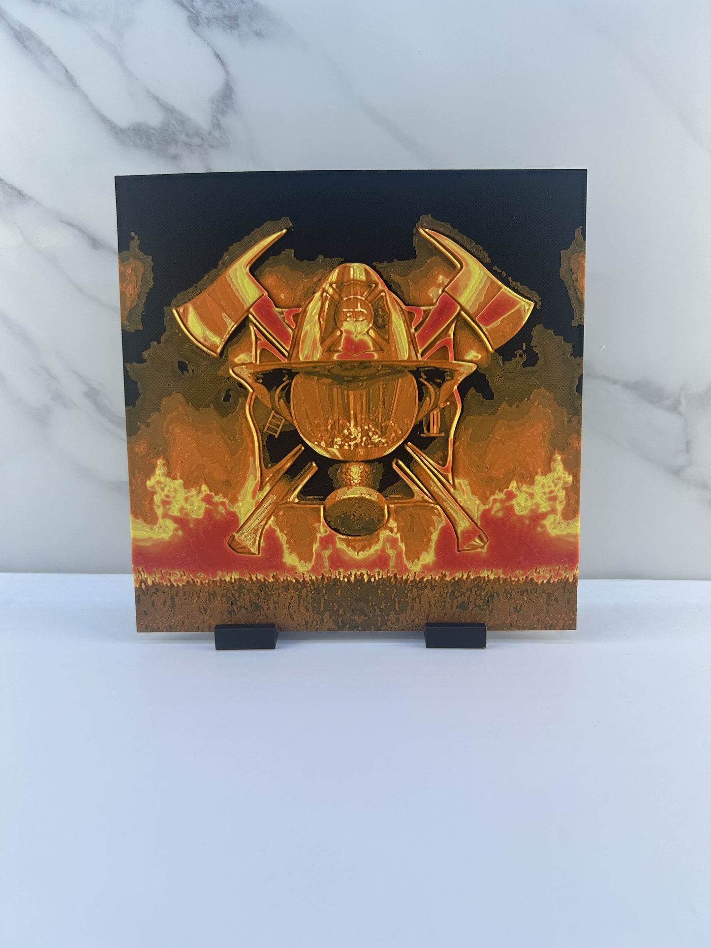 Pompier - Plaque avec support : Casque avec flammes