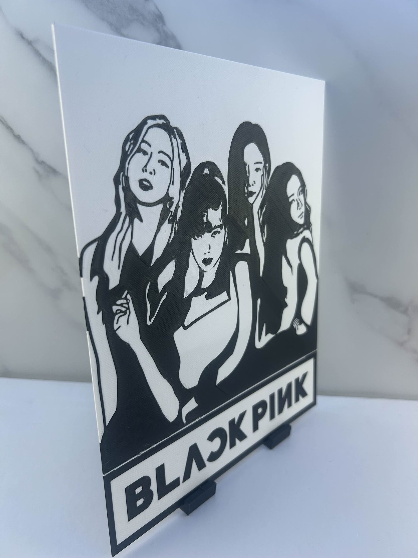 Blackpink - Plaque avec Support : Noir et Blanc