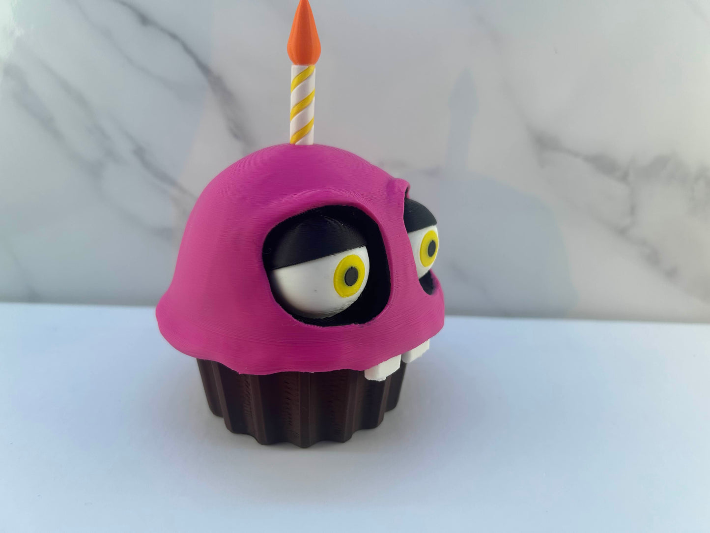 Five Nights at Freddy's - Figurine : Mr Cupcake