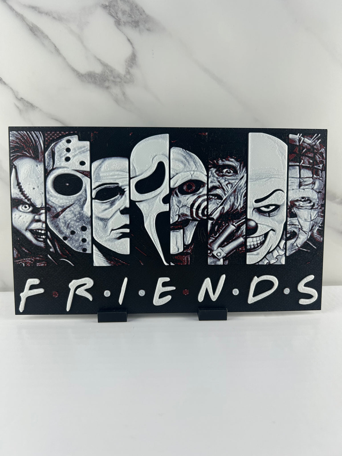 Tueurs FRIENDS - Plaque avec Support